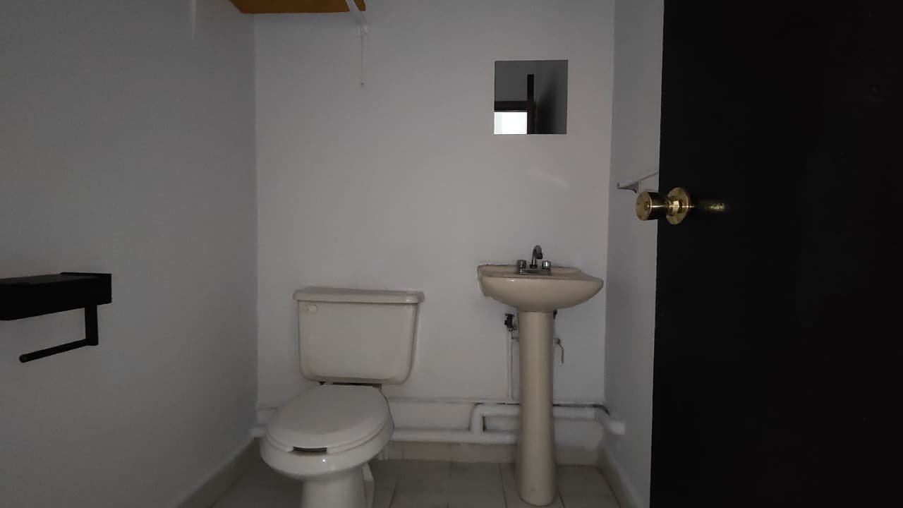 Local Av. Hidalgo 28m (1)